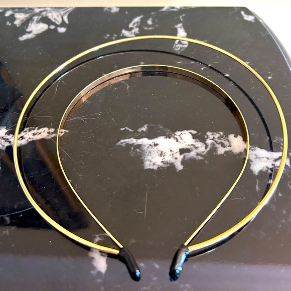 New Set of 8. Double Band Metal Headbands - Picture 1 of 3